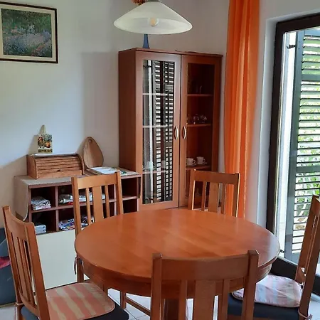 Maja Apartmán Trogir