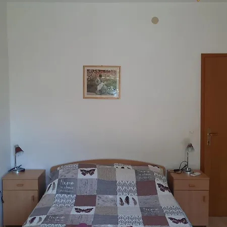 Maja Apartamento