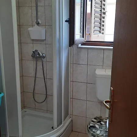 Maja Apartamento